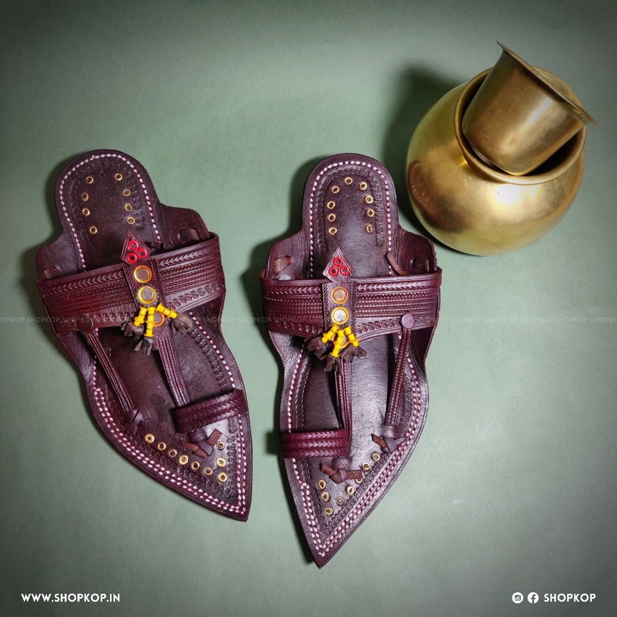 Rough store use chappals